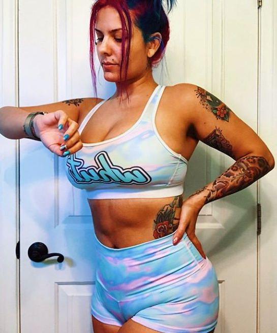 25P TheZombiUnicorn nude