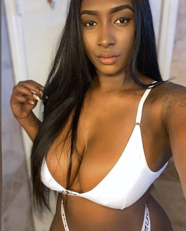 25P Brazilianbaybe nude