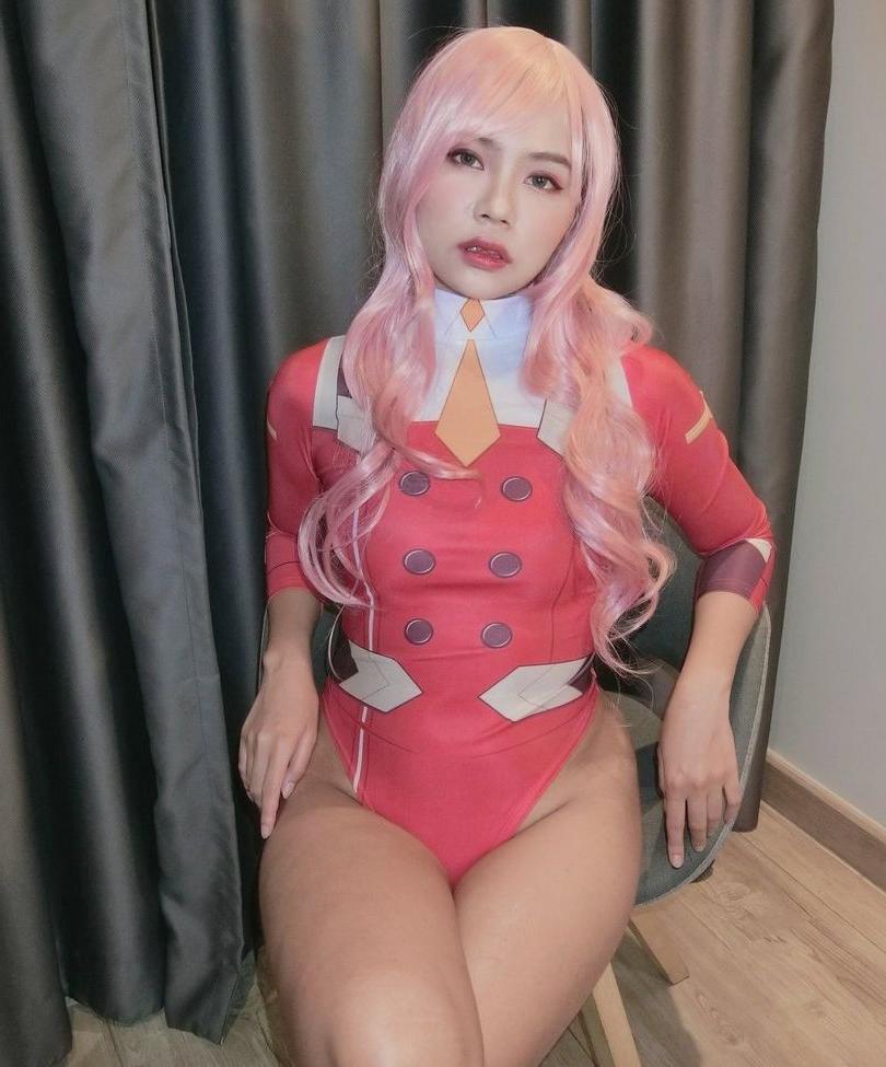 24P Darkrabbithouse nude