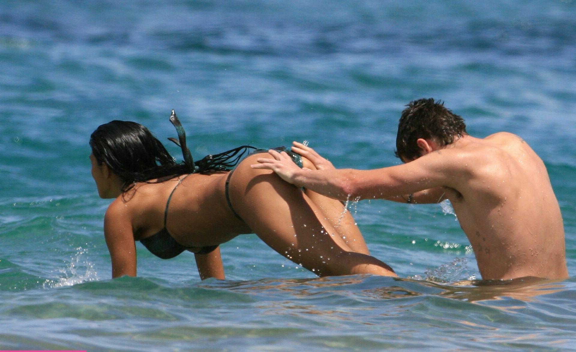 25P Nicole Scherzinger nude