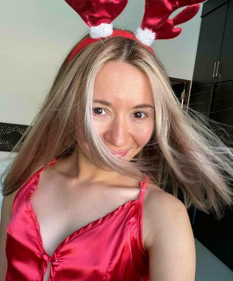 23P Ellcrys nude