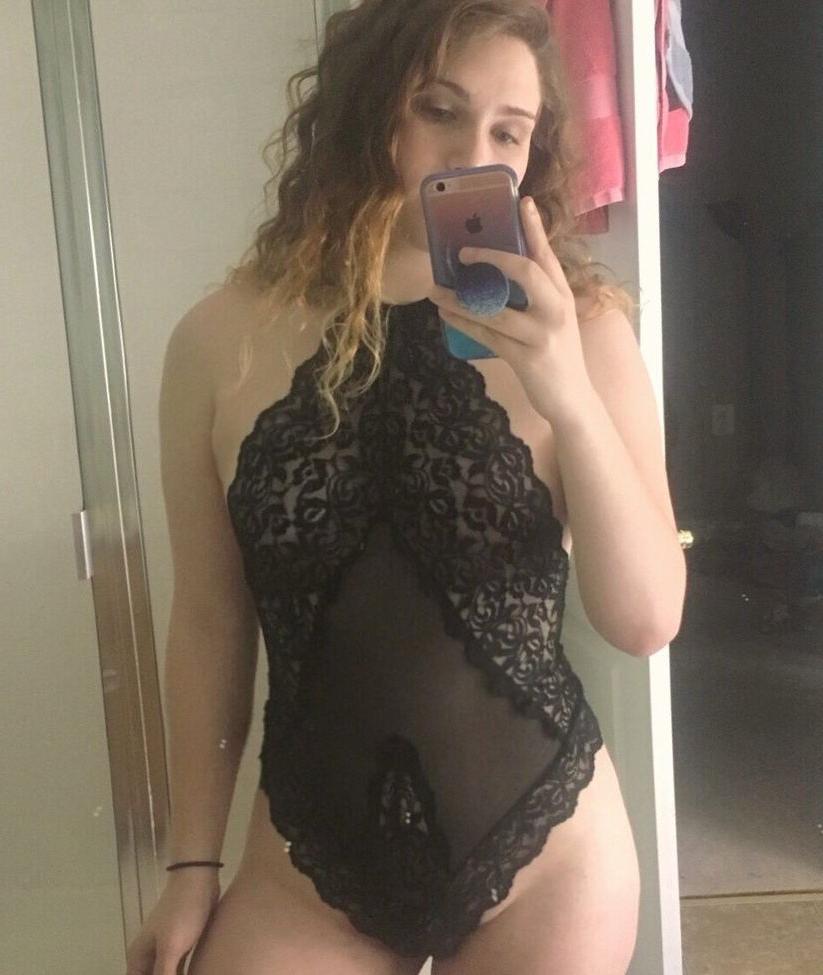 16P Blurchur nude