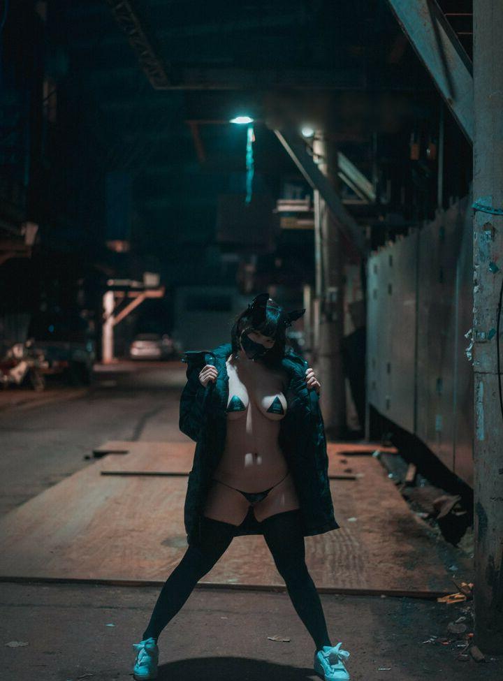 25P Djawa Jenny nude