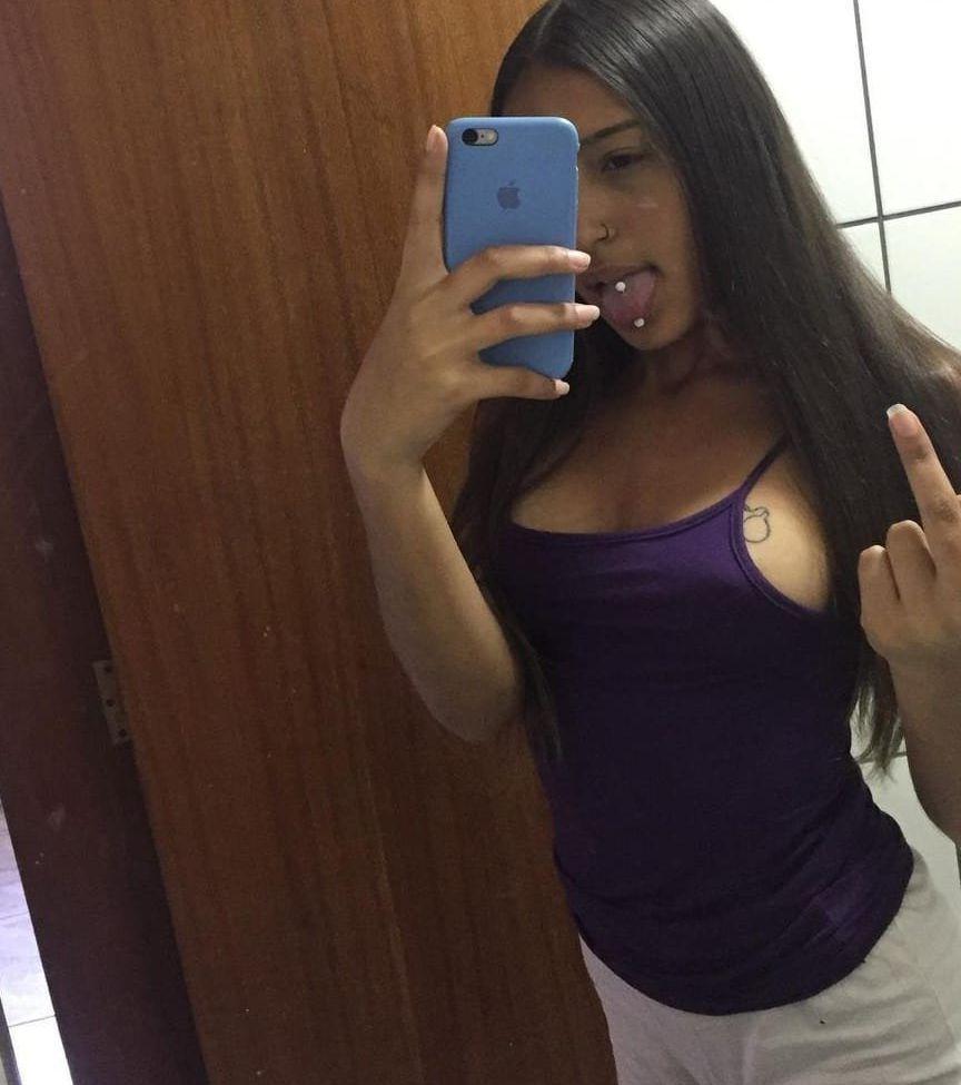 19P Amanda Ramos nude