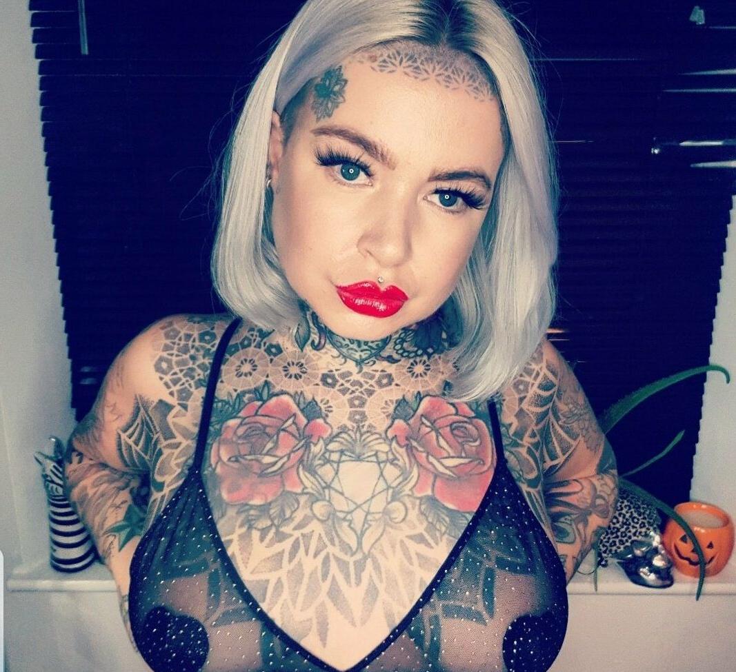 17P Summerrayexo nude