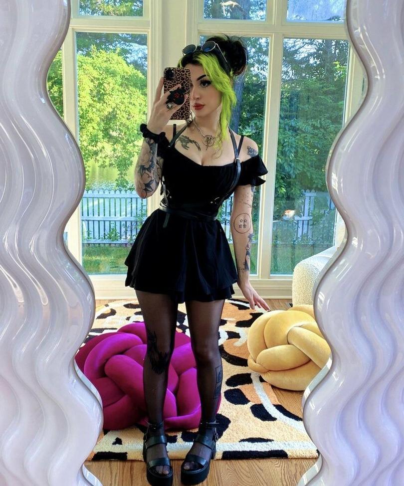 17P Lilbatty nude