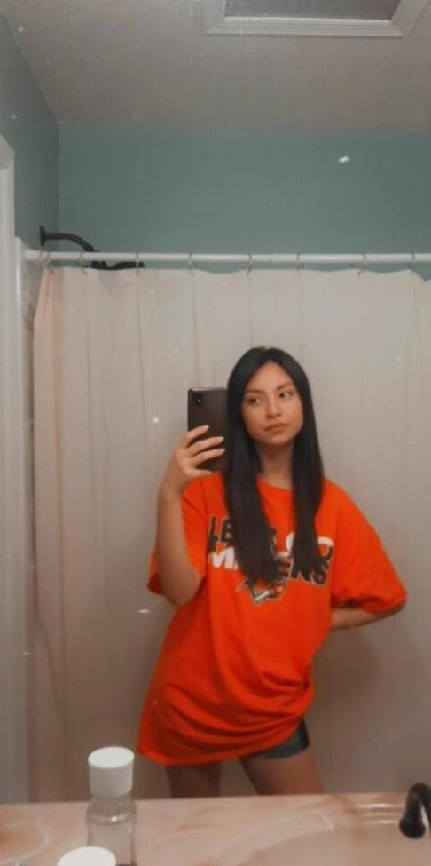 25P NobodyByMitski nude