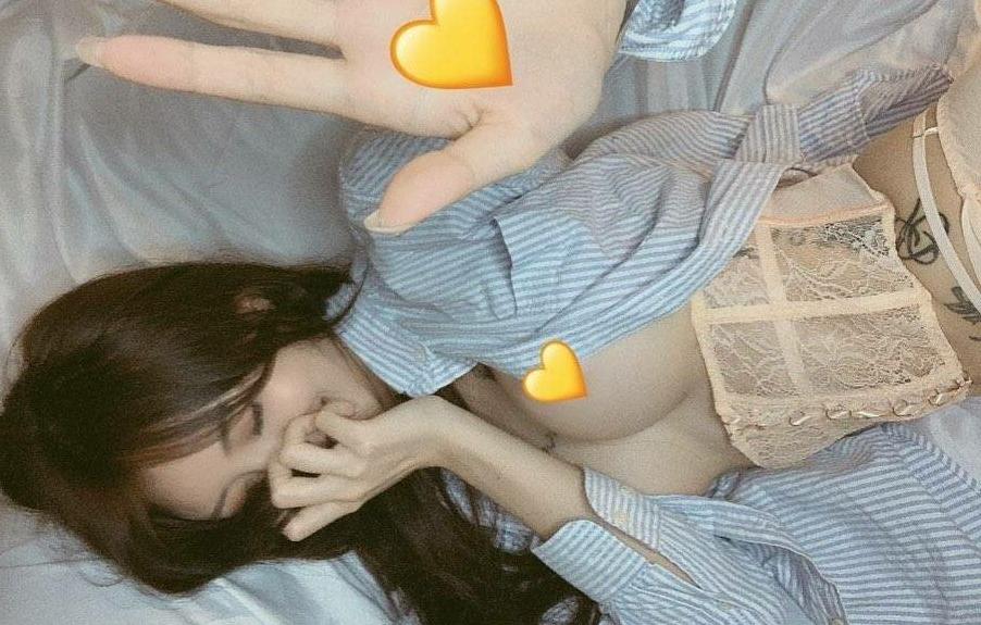 25P Kiligkira nude