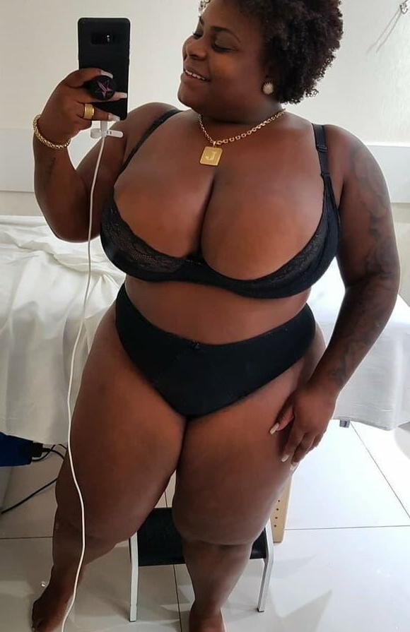 19P Jojo Todynho nude