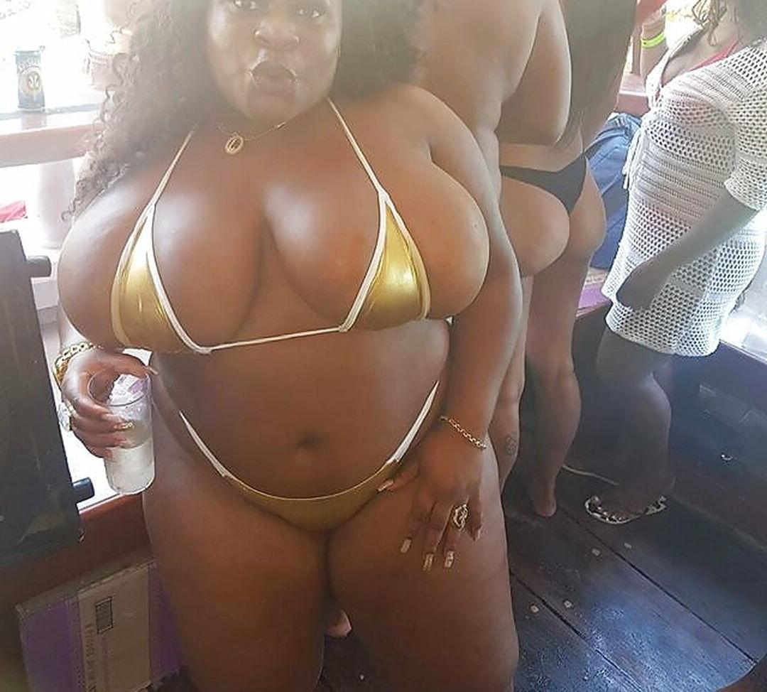 19P Jojo Todynho nude