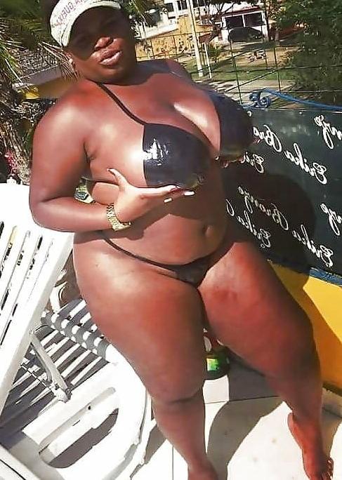 19P Jojo Todynho nude
