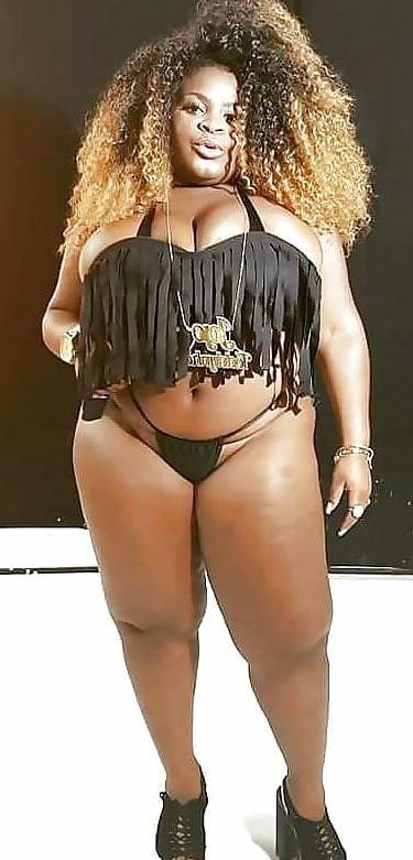19P Jojo Todynho nude