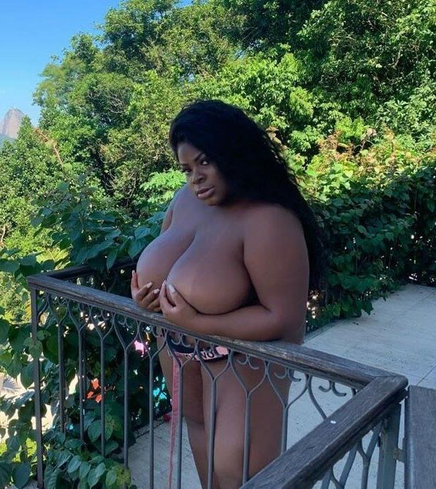 19P Jojo Todynho nude