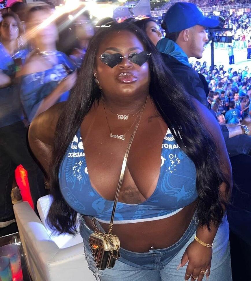 19P Jojo Todynho nude