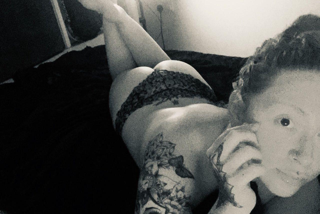 5P Northants nude