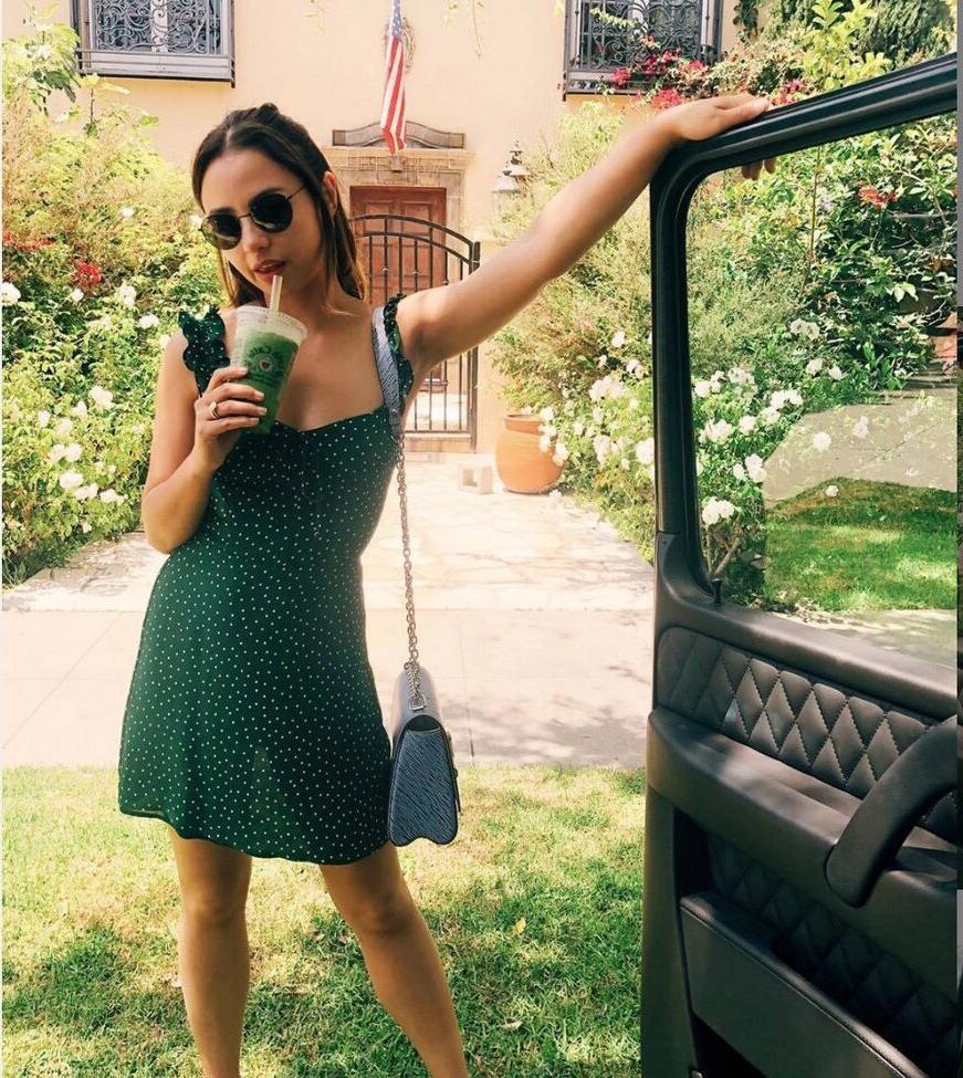 25P Aimee Carrero nude