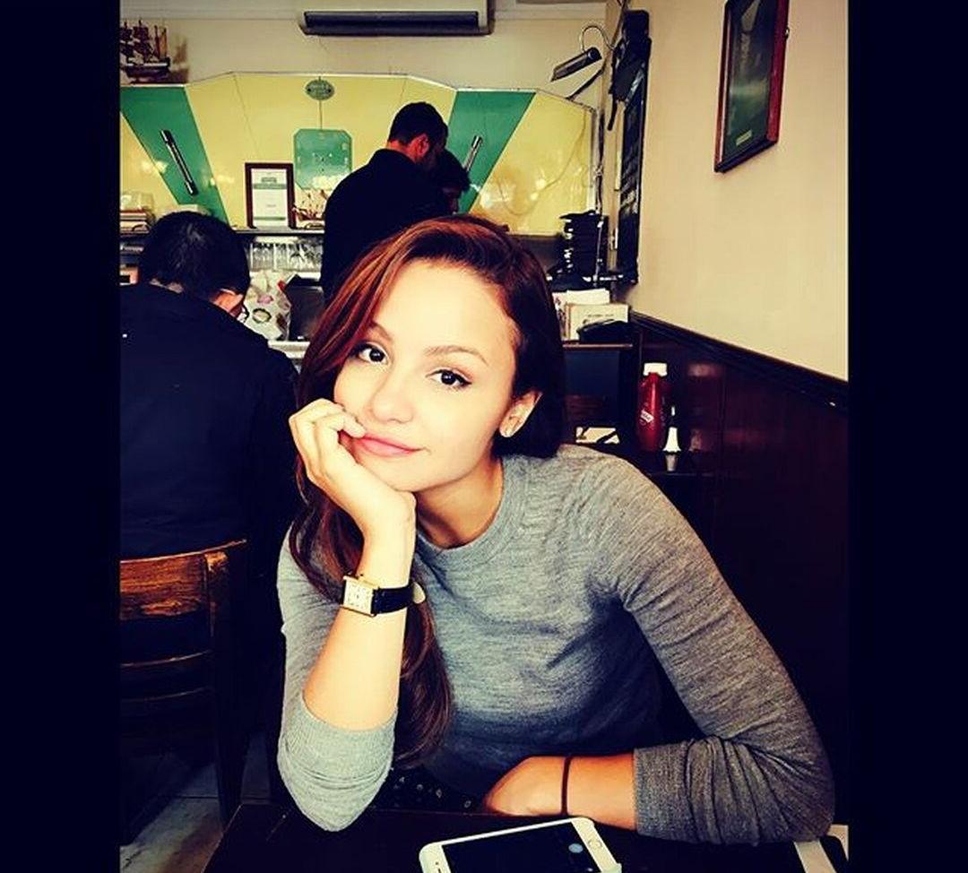 25P Aimee Carrero nude