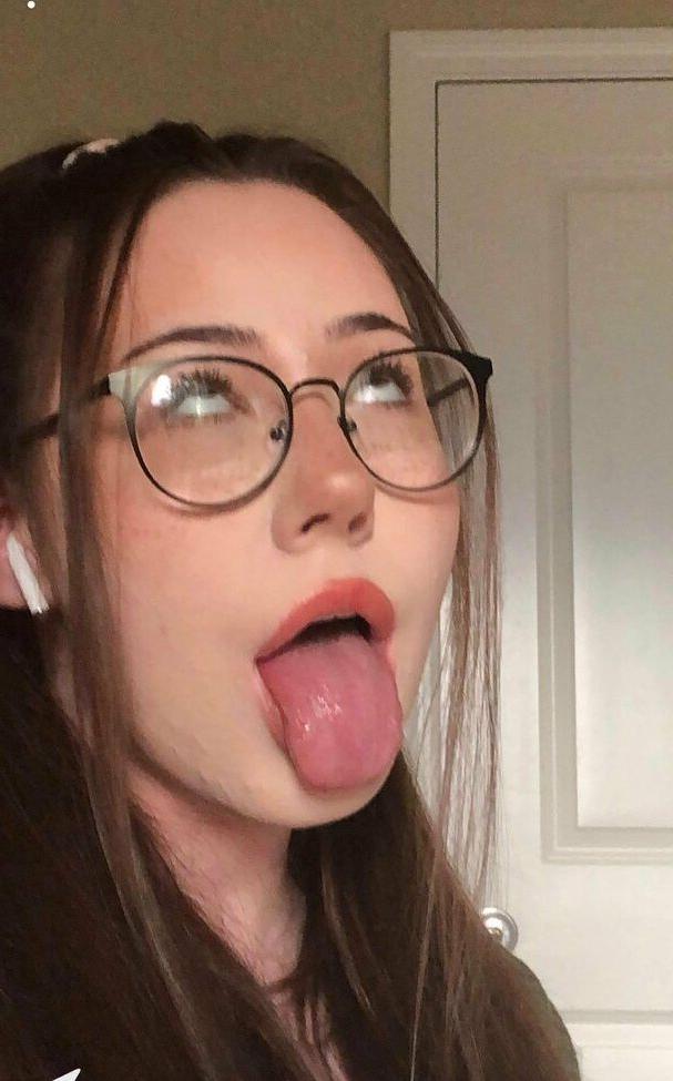 25P AliciaJade nude