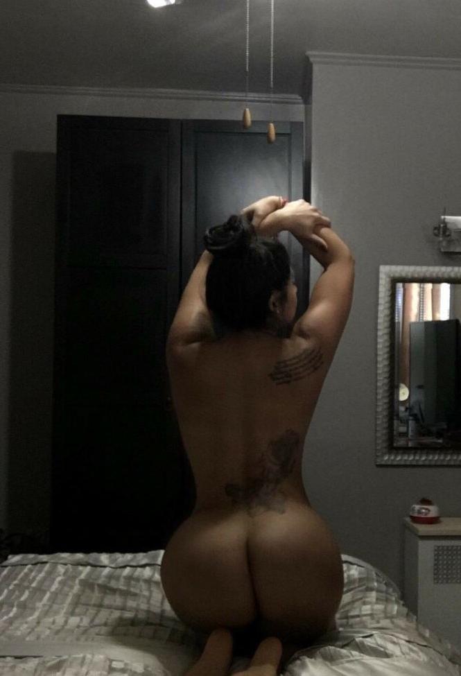 25P Iamjessenia nude