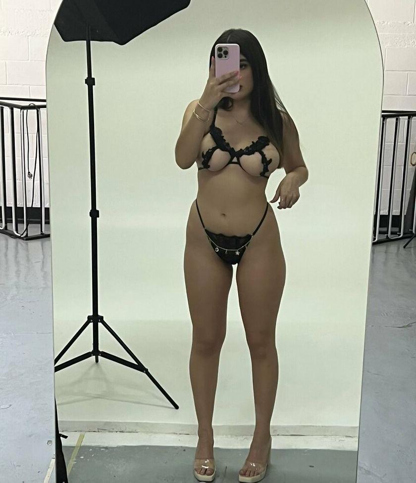 25P Gigardez nude