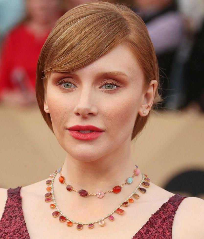 25P Bryce Dallas Howard nude