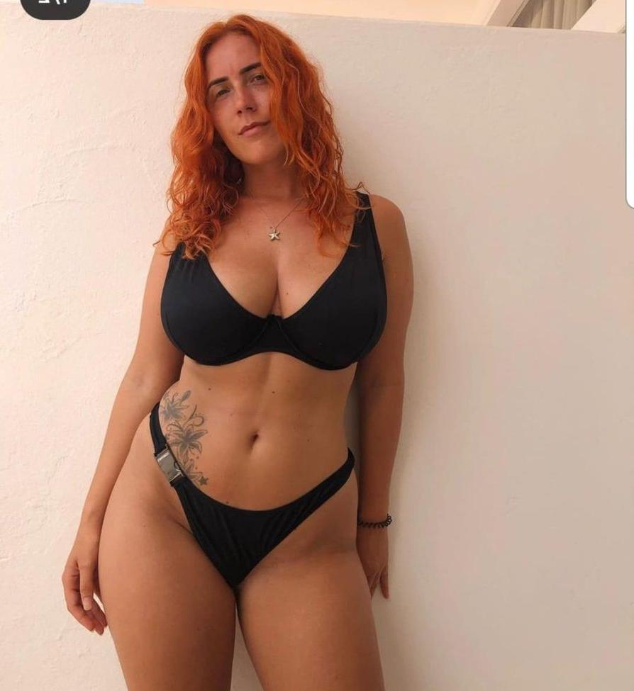 6P Paula Pomroy nude