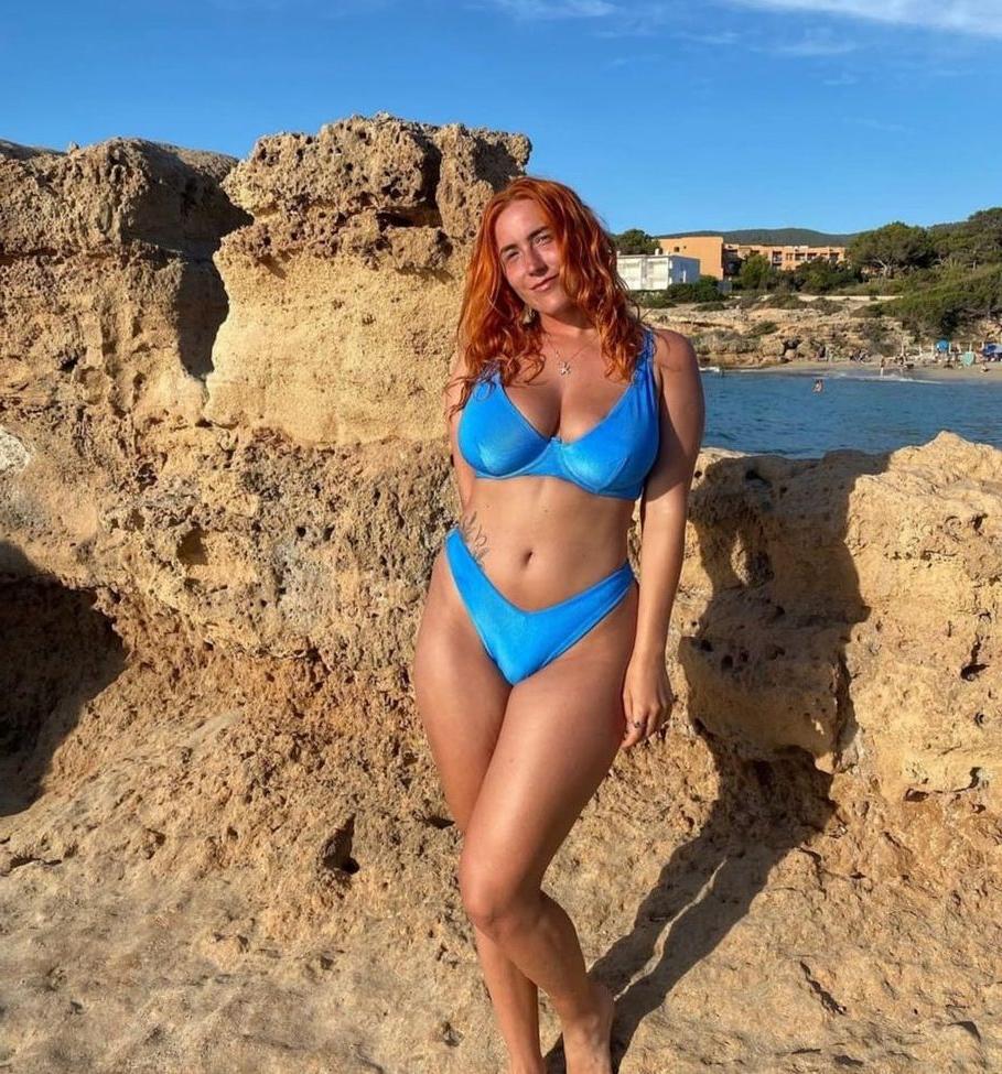 6P Paula Pomroy nude