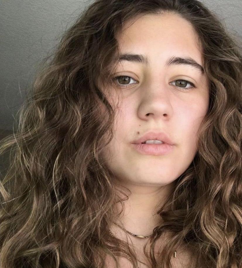 25P Lia Marie Johnson nude