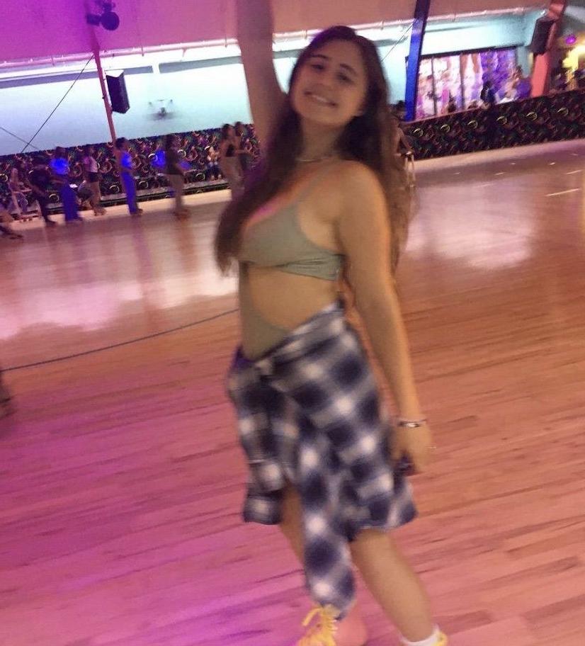 25P Lia Marie Johnson nude
