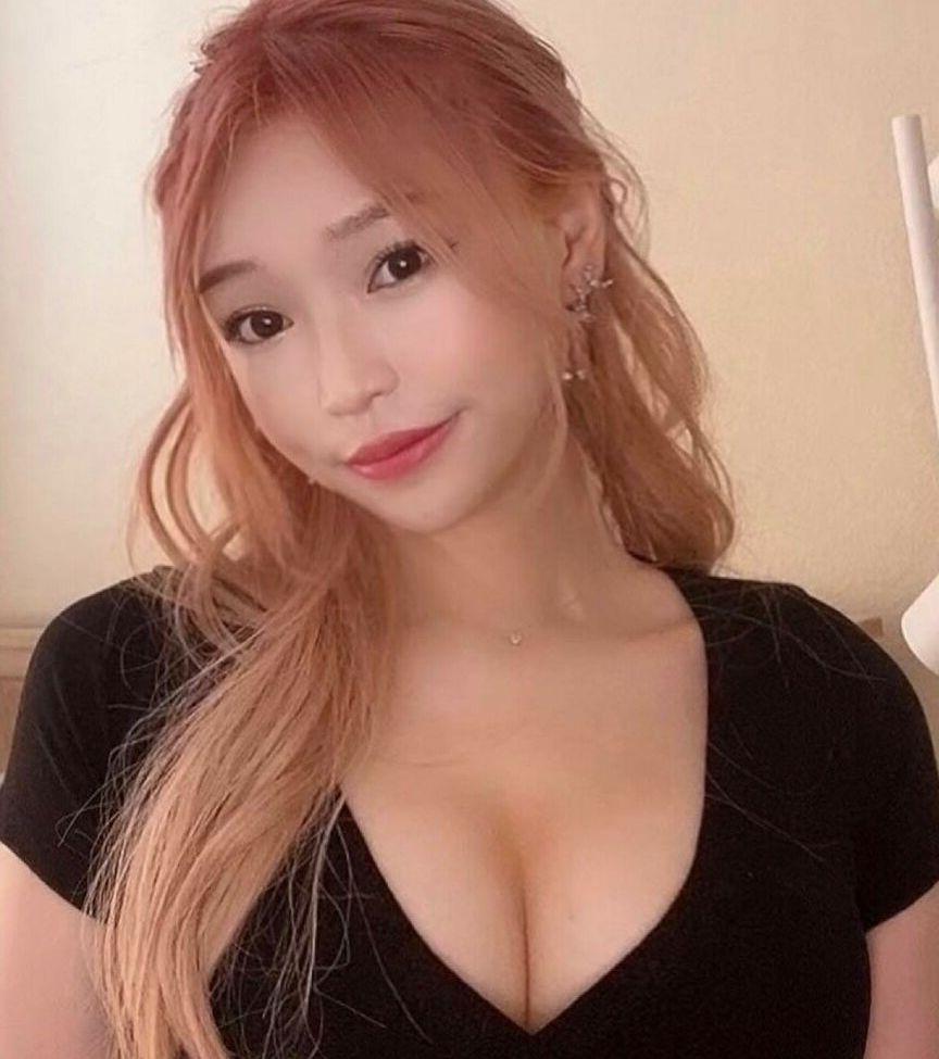 25P Canahry nude