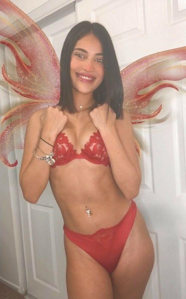 25P Gxby Martinez nude