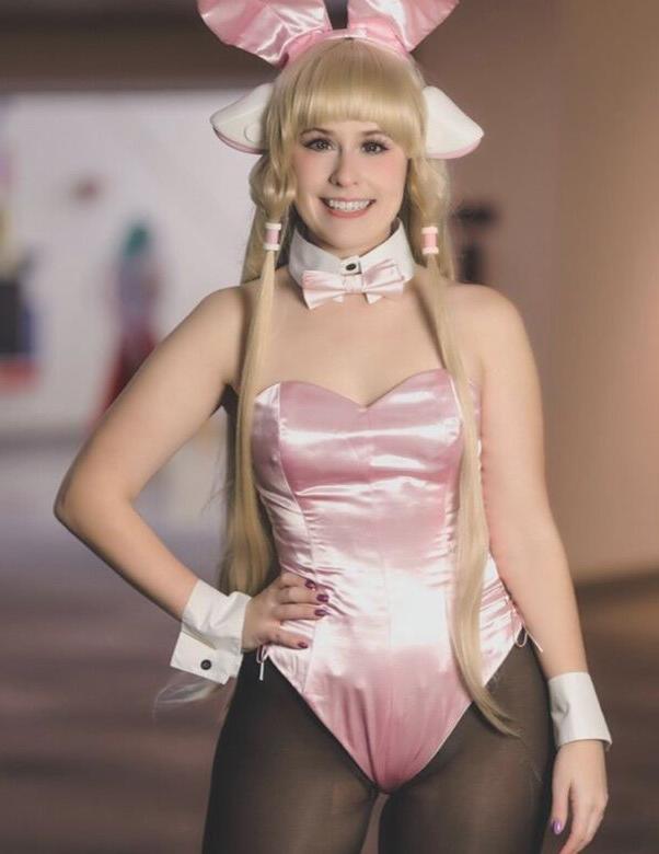 25P Everyday Harley Quinn nude