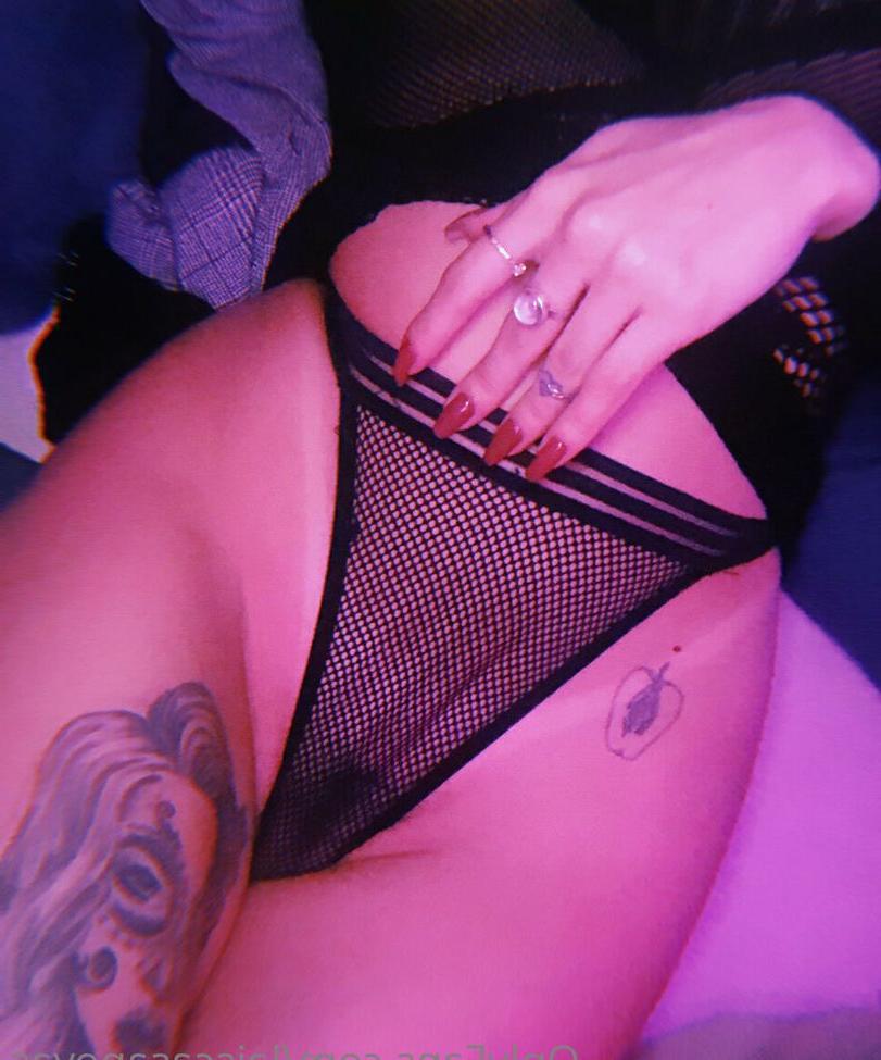 15P Lais Casanovas nude