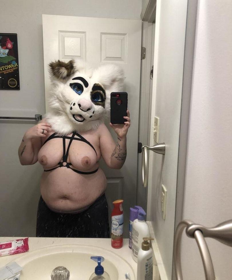 25P Saoirsemutt nude