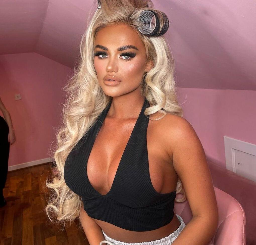 25P Courtneydoylexx nude