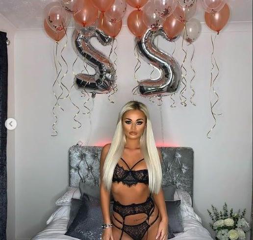 25P Courtneydoylexx nude