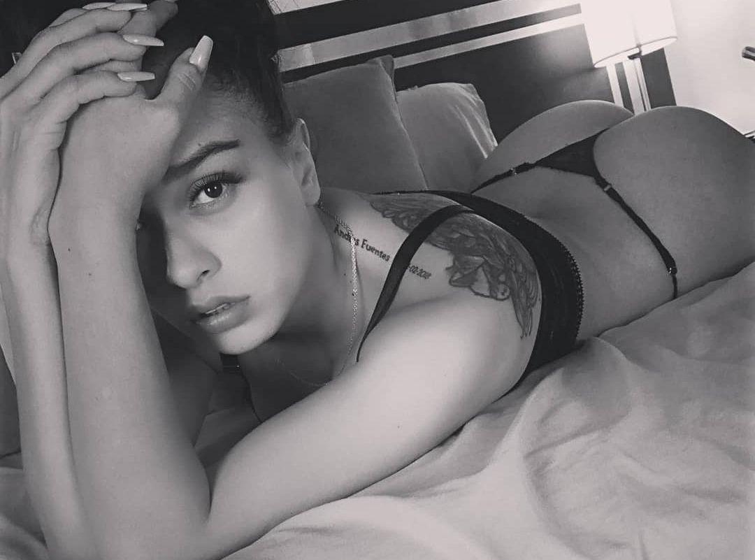25P Gatika_kaliente nude