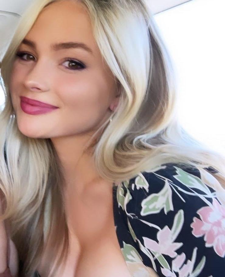 25P Natalie Alyn Lind nude