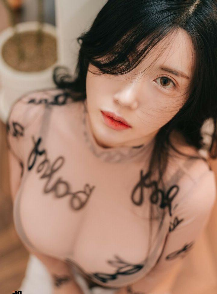 25P Sia_s2_20 nude