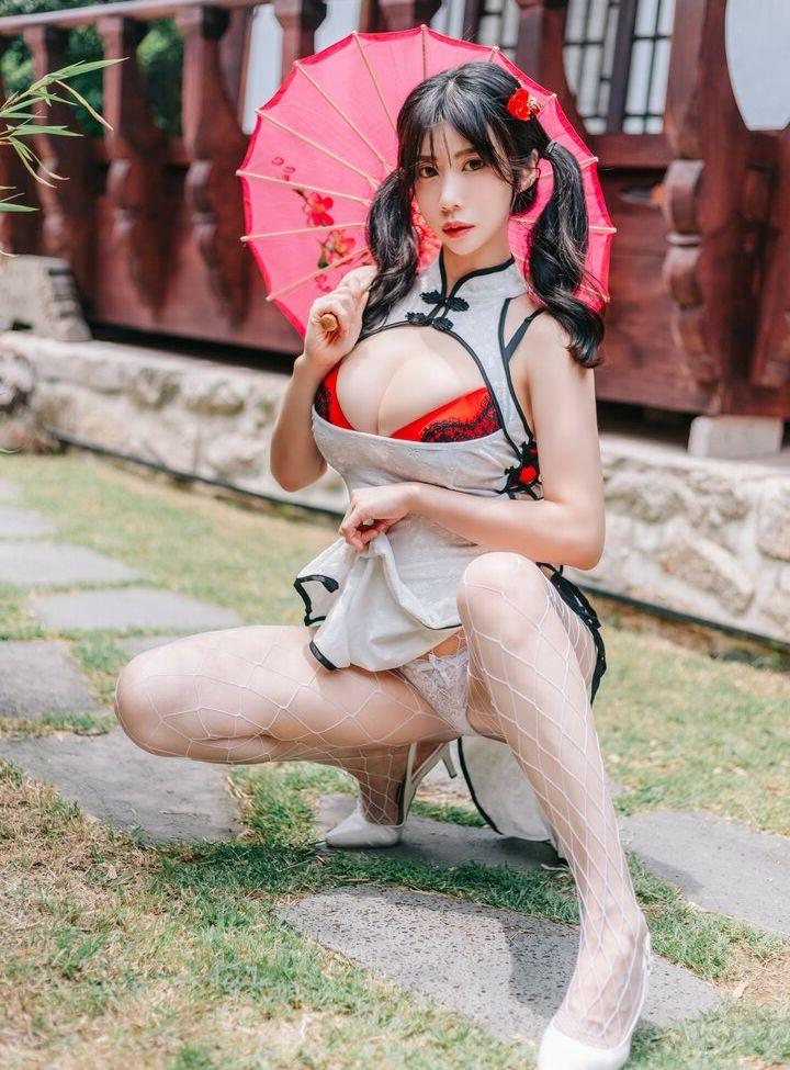 25P Sia_s2_20 nude