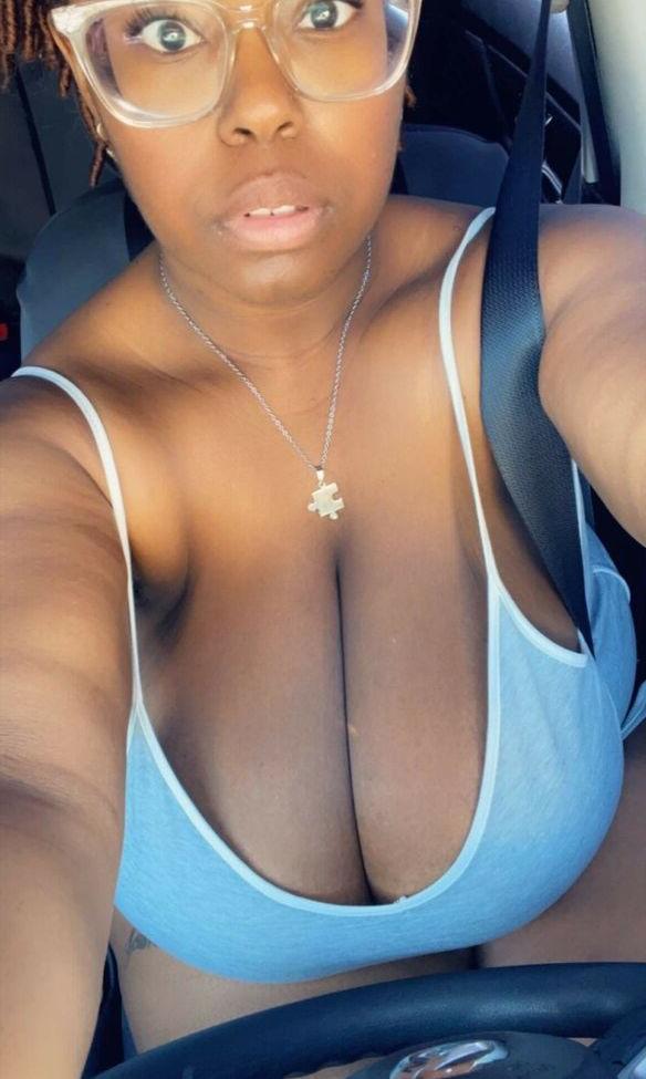 25P GoddessCocoaLuna nude