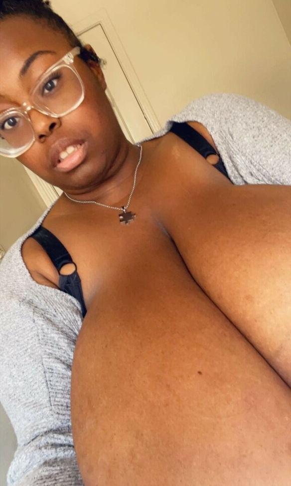 25P GoddessCocoaLuna nude