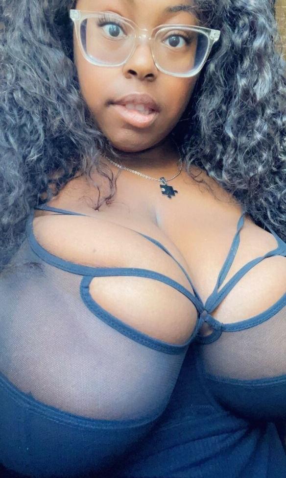 25P GoddessCocoaLuna nude