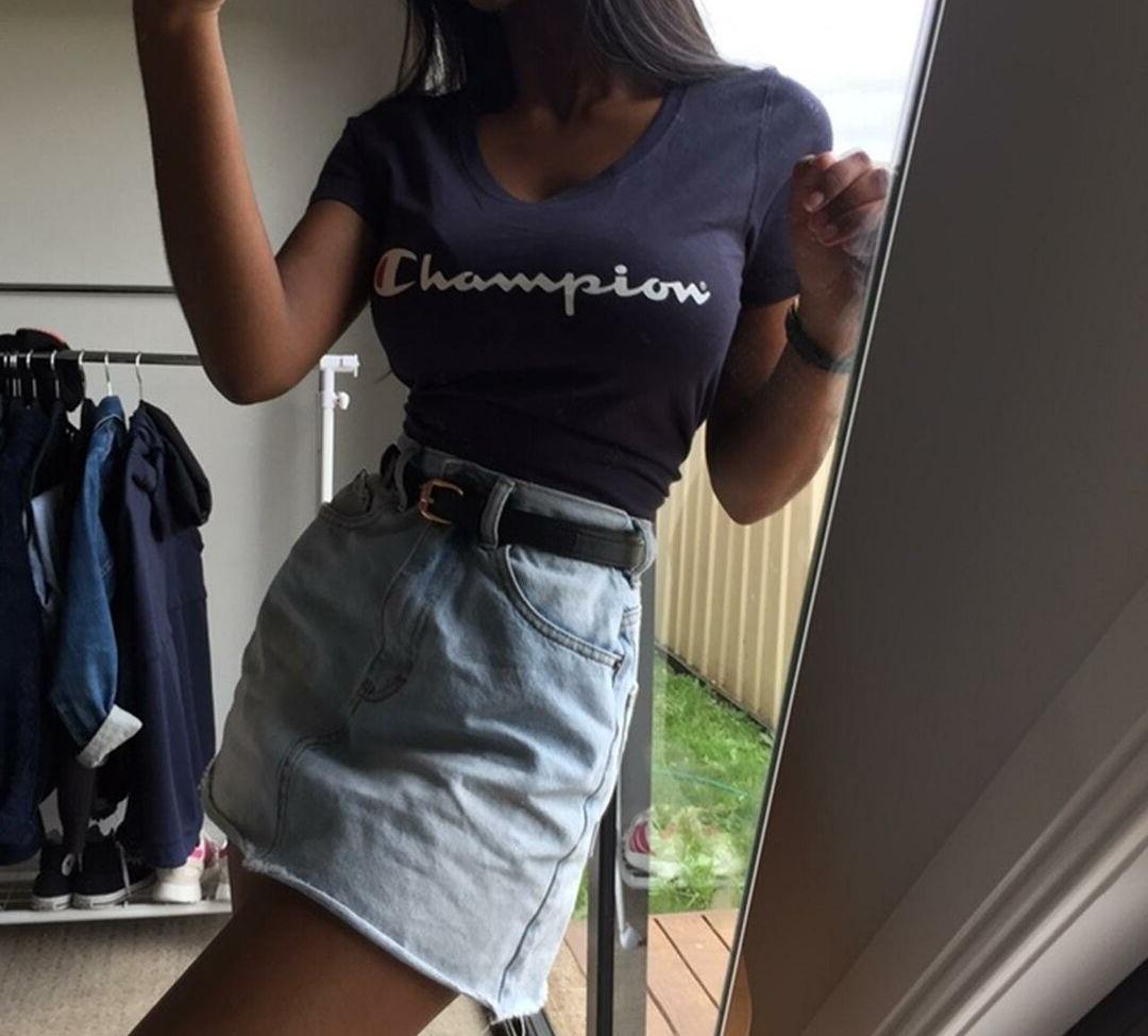 25P Shreyanaidoo nude
