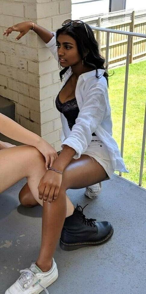 25P Shreyanaidoo nude