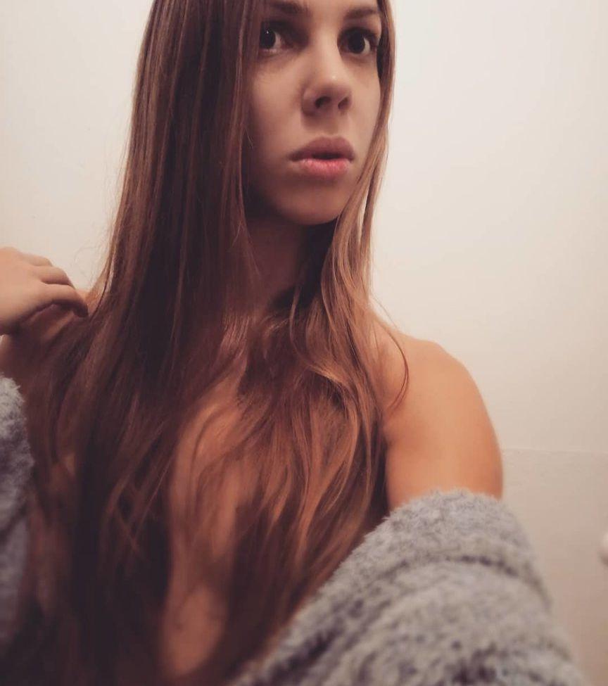 12P Fannivadoc nude