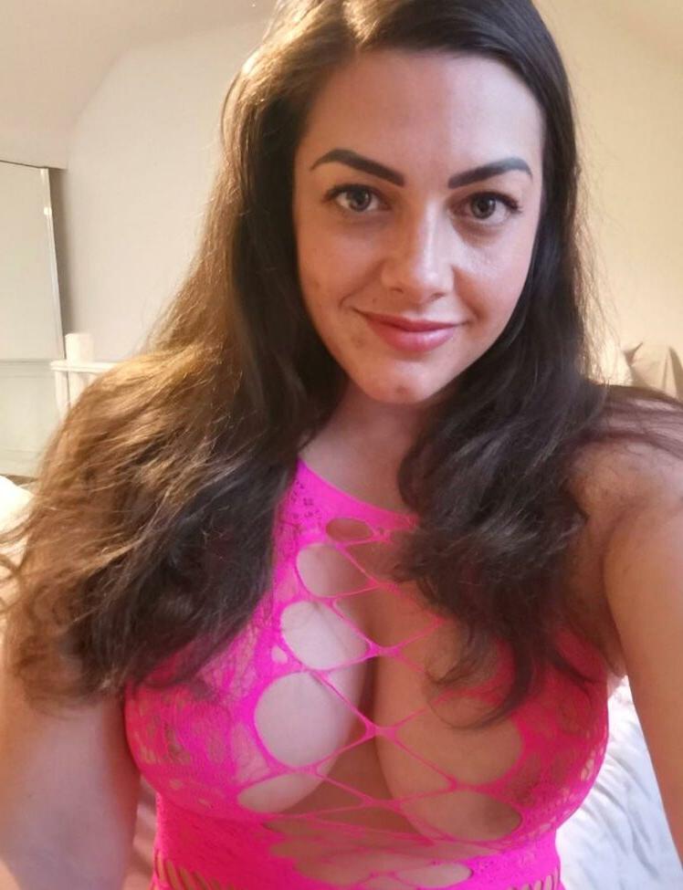 25P Eva Lou nude