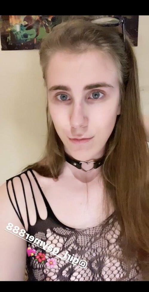 17P Girlgaymer nude