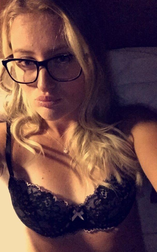 25P Kristina Mladenovic nude