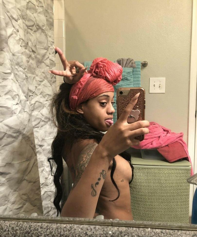 25P Lalacakes nude